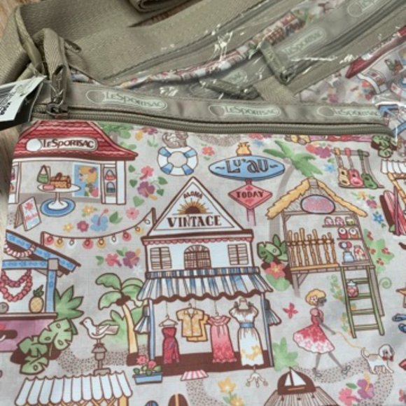 LESPORTSAC Deluxe Everyday BAG WITH POUCH just Cruzin NWT - Picture 4 of 8